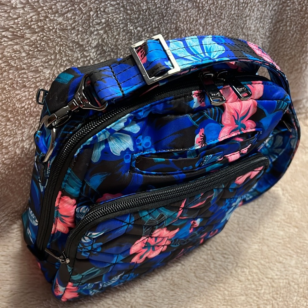 LUG Ranger Black Resort Crossbody Bag - Picture 2 of 12